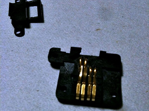 Disassembling and fixing Kindle 3