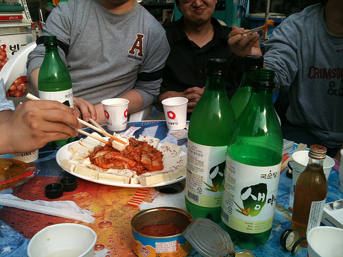 Makgeolli Drinking, May 28, 2010