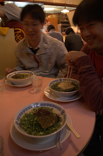 라멘집에서 홍우랑 진동이형