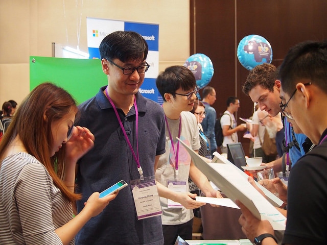 SIGIR 2017 Naver desk